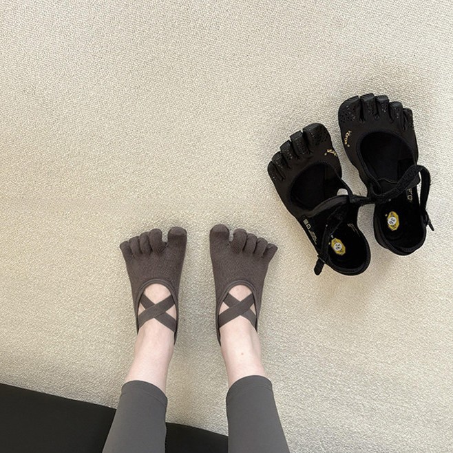 Women's Criss-Cross Strappy Fi - огляд і ціна Pilates Yoga Fitness